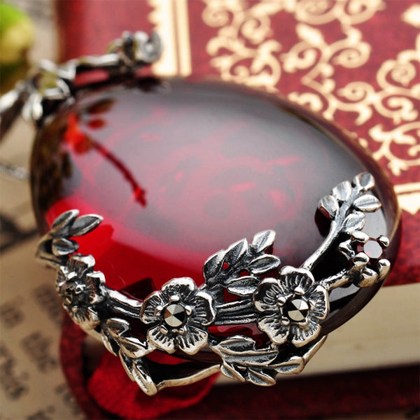 Garnet Pendant with Vintage Flower Pattern - (S925 - Sterling Silver)