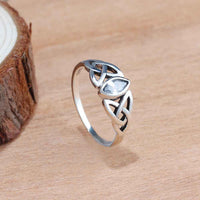 Vintage Sterling Silver Celtic Knot Ring - (S925 - Sterling Silver)