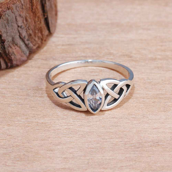 Vintage Sterling Silver Celtic Knot Ring - (S925 - Sterling Silver)